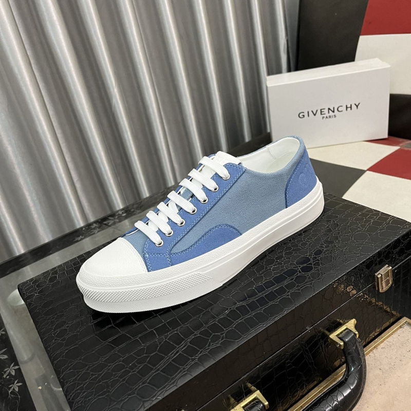 Givenchy Sneakers